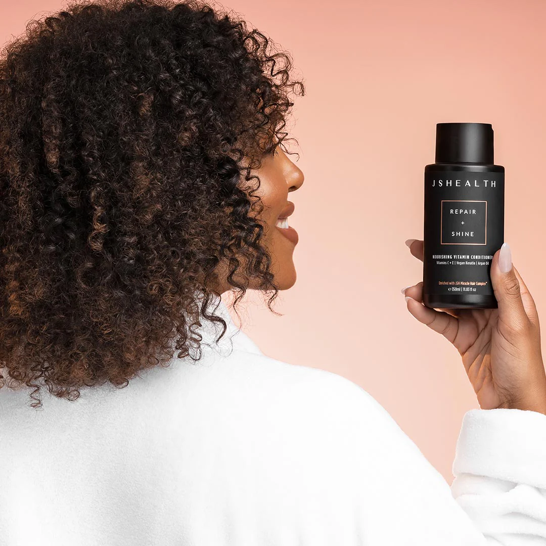 Nourishing Vitamin Conditioner - Repair + Shine - Image 4